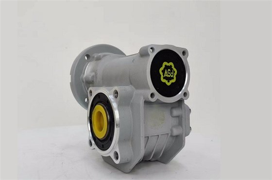 紡織行業(yè)專用減速機.jpg